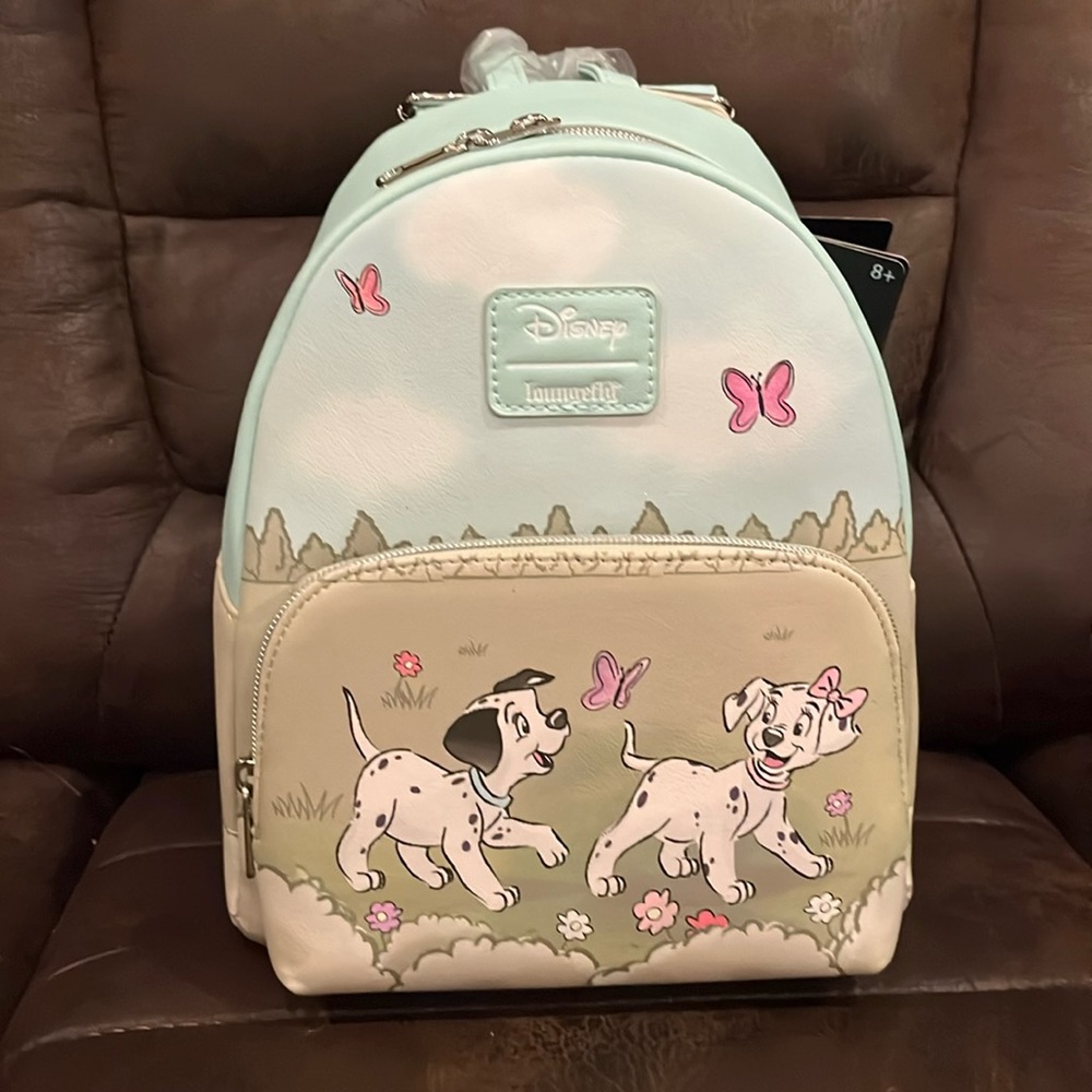 NWT Disney Loungefly 101 dalmations backpack